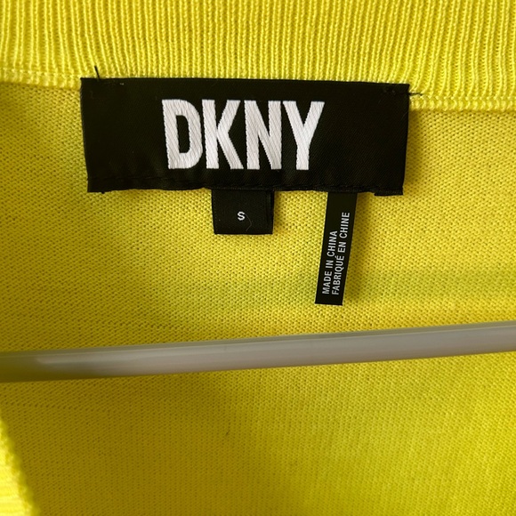 GORGEOUS Chartreuse and White Blouse from DKNY size S - Picture 3 of 5